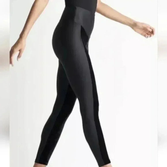 Yummie Signature Waistband Leggings With Velvet Front and Nylon Back Black,SZ 1X - Picture 2 of 15